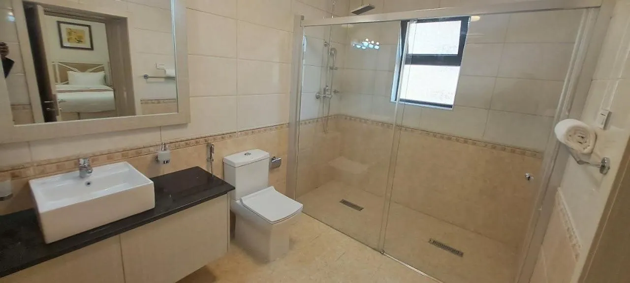 Kman Guesthouse Addis Ababa Lägenhet